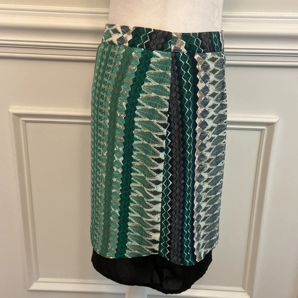 Collective Concepts skirt - Picture 3 of 7